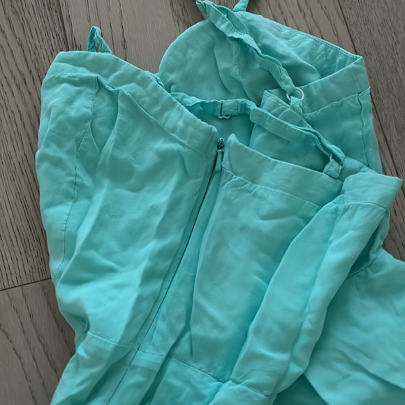 Aritzia talula dress size 2 - Picture 7 of 8